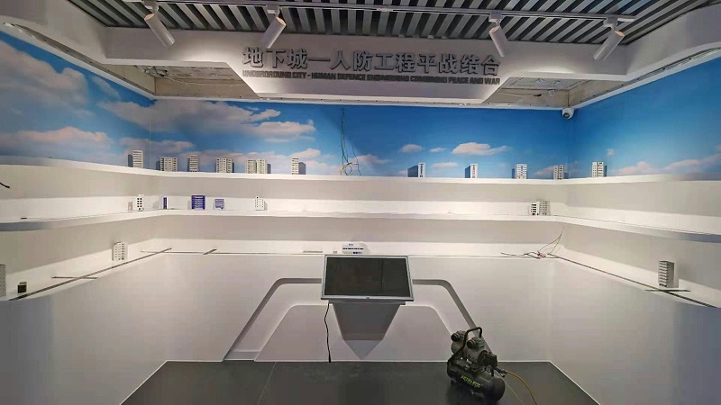 云南陸良黨群服務(wù)中心引入滑軌屏、拼接屏、一體機(jī)打造信息平臺
